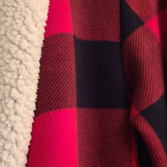 Abercrombie & Fitch Sherpa Lined cardigan - Picture 2 of 4